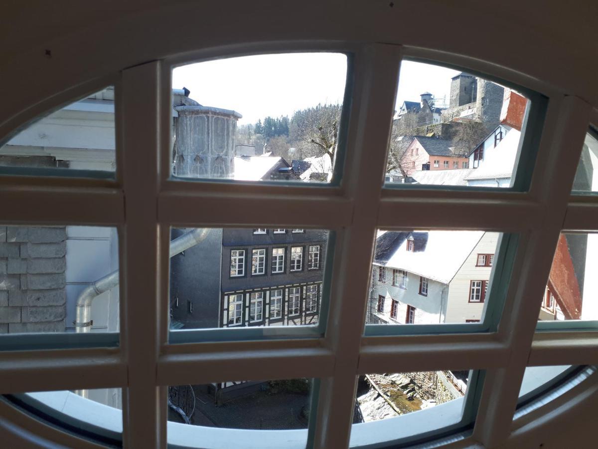 Ueber Den Daechern Von Monschau Exterior photo